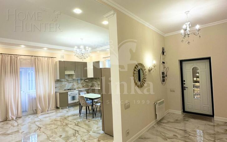 2-этажный коттедж 230 м² с отделкой