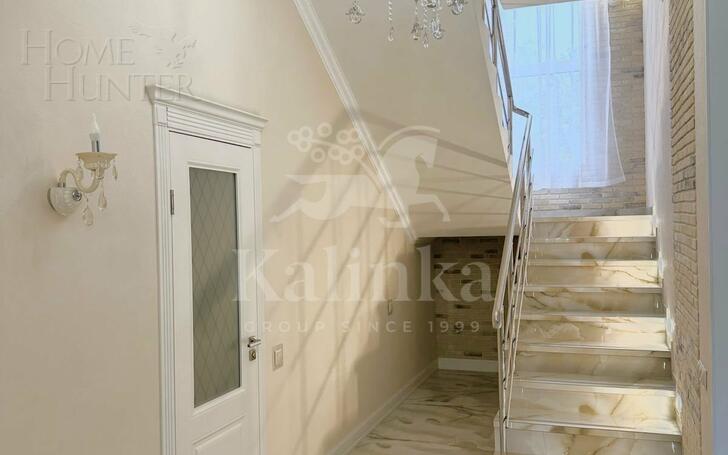 2-этажный коттедж 230 м² с отделкой