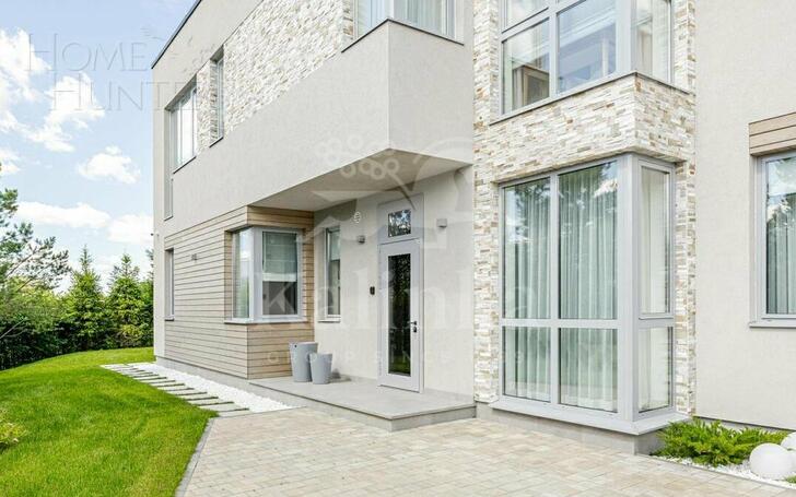 2-этажный коттедж 370 м² с отделкой