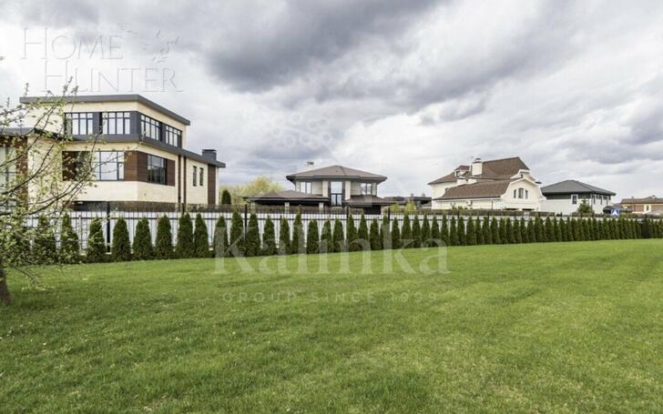 2-этажный коттедж 460 м² без отделки