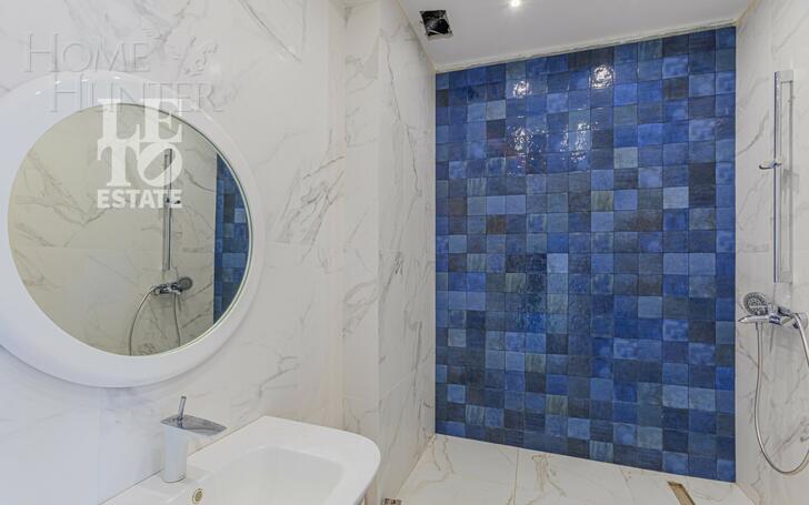 2-этажный коттедж 1 000 м² с отделкой