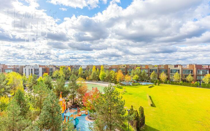 3-этажный таунхаус 238 м² без отделки