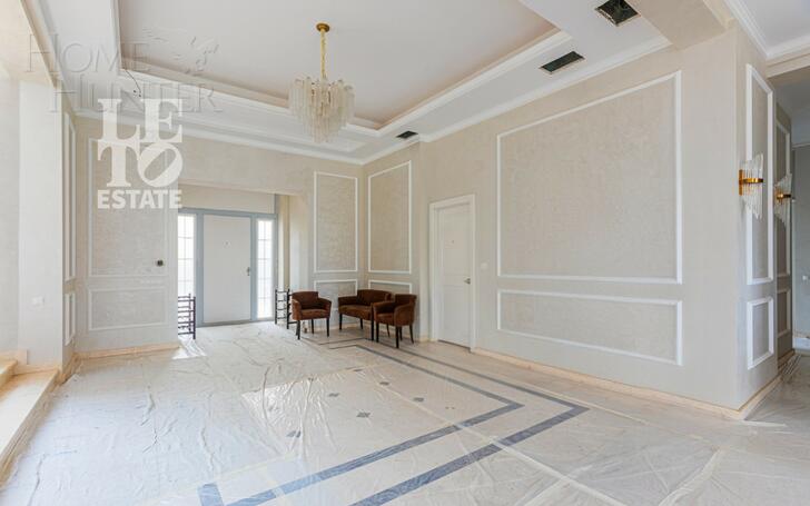 2-этажный коттедж 1 000 м² с отделкой