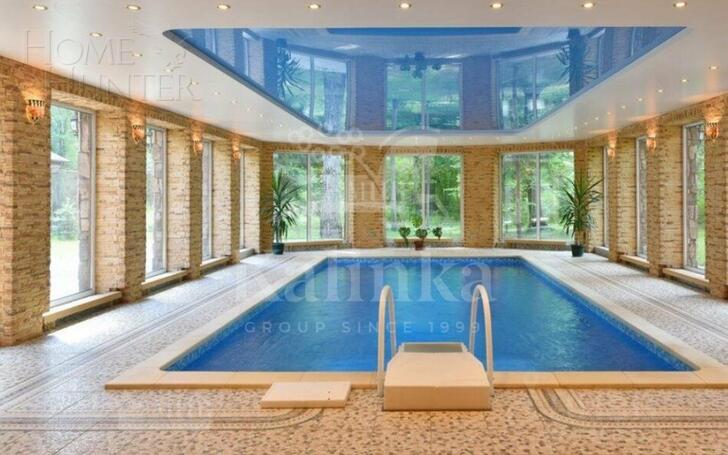 2-этажный коттедж 1 500 м² с отделкой