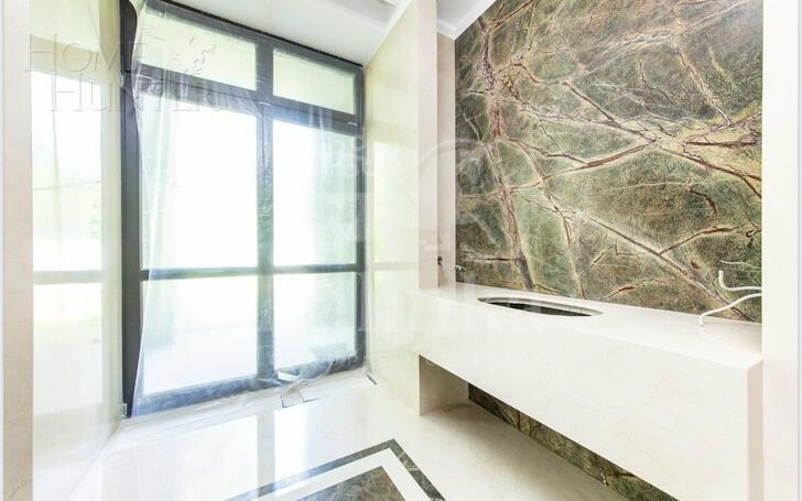 2-этажный коттедж 1 350 м² без отделки