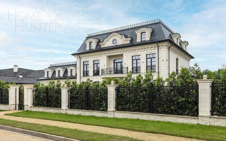 2-этажный коттедж 1 500 м² без отделки