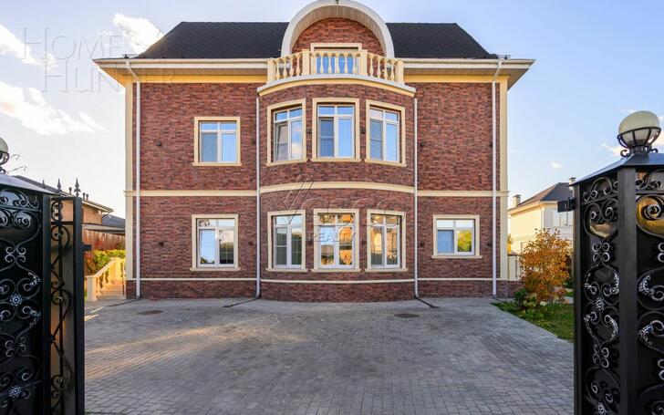 2-этажный коттедж 630 м² с отделкой
