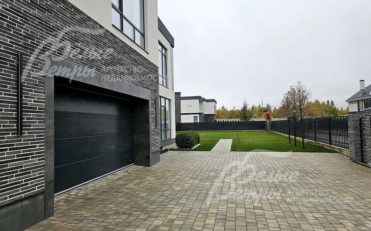 2-этажный коттедж 440 м² с отделкой