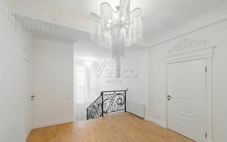 2-этажный коттедж 630 м² с отделкой