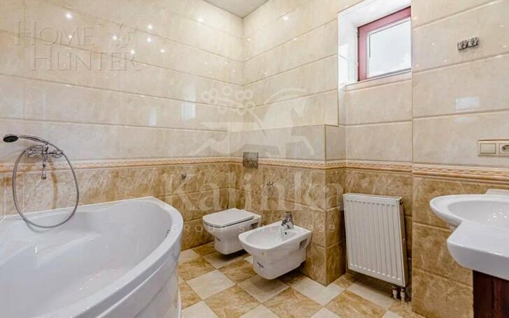 2-этажный коттедж 370 м² с отделкой