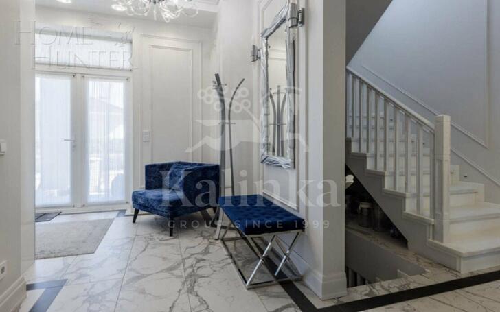 2-этажный коттедж 470 м² с отделкой
