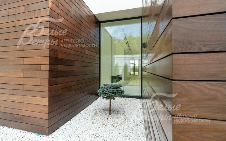 2-этажный коттедж 650 м² без отделки