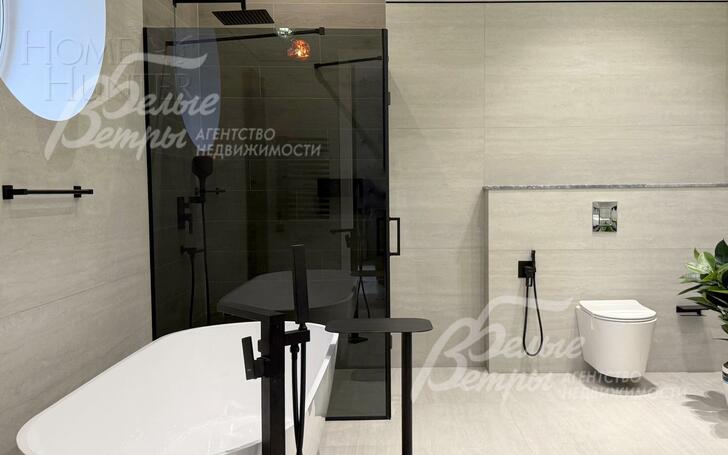 2-этажный коттедж 440 м² с отделкой