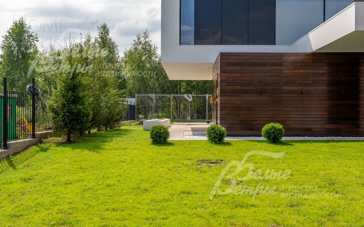 2-этажный коттедж 650 м² без отделки