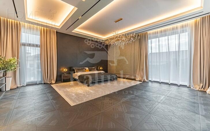 2-этажный коттедж 1 250 м² с отделкой