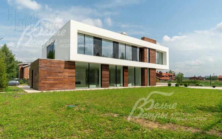 2-этажный коттедж 650 м² без отделки