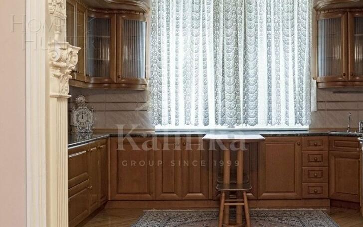 2-этажный коттедж 890 м² с отделкой