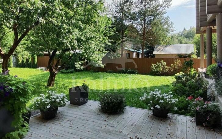 2-этажный коттедж 400 м² с отделкой