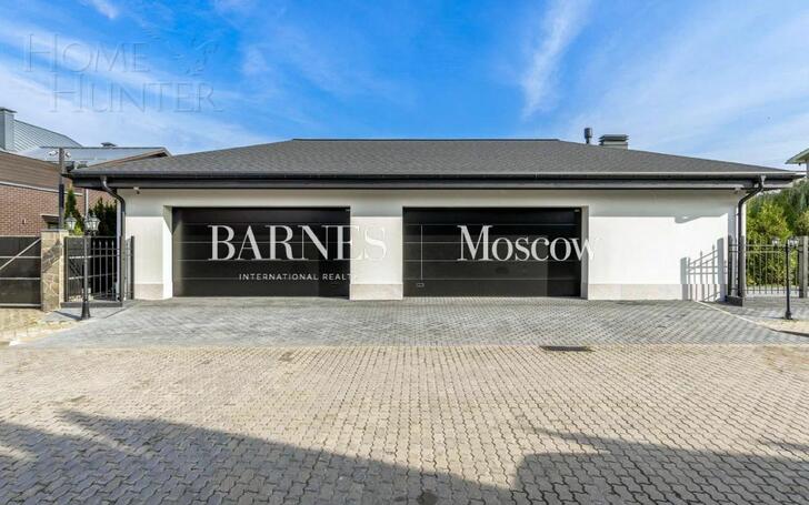 1-этажный коттедж 990 м² с отделкой