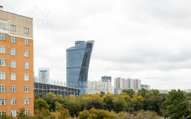 4-КОМН. КВАРТИРА С ОТДЕЛКОЙ 165 М² НА 8 ЭТАЖЕ