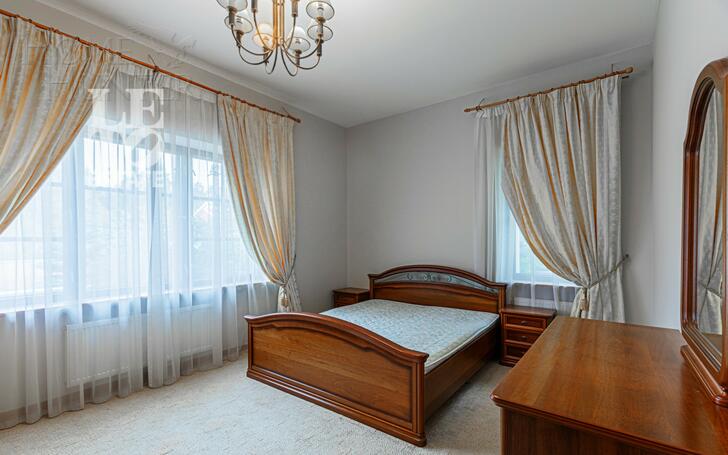 2-этажный коттедж 720 м² с отделкой