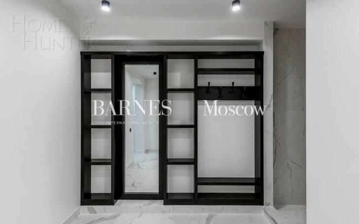 1-этажный коттедж 990 м² с отделкой