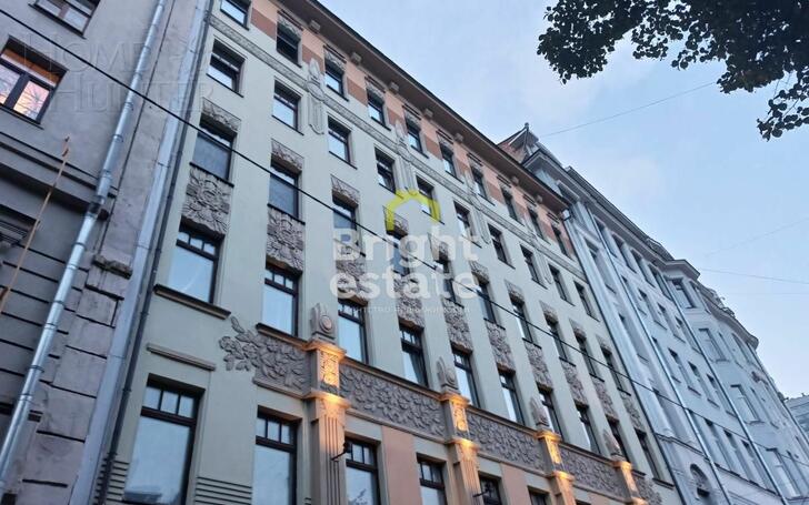 3-КОМН. КВАРТИРА С ОТДЕЛКОЙ 127.7 М² НА 3 ЭТАЖЕ