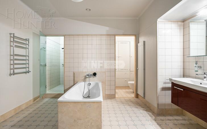 8-КОМН. КВАРТИРА С ОТДЕЛКОЙ 514.1 М² НА 8 ЭТАЖЕ