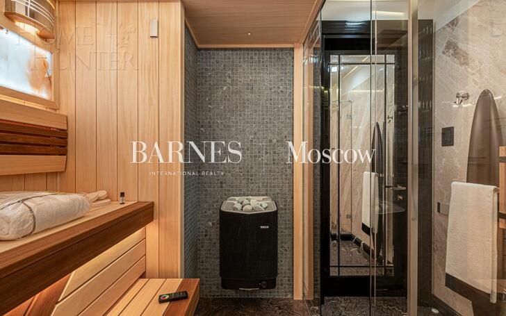 5-КОМН. КВАРТИРА С ОТДЕЛКОЙ 250 М² НА 6 ЭТАЖЕ