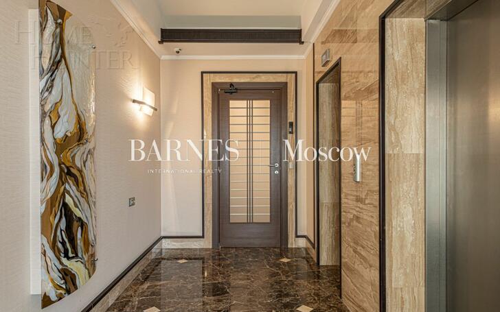 4-КОМН. КВАРТИРА С ОТДЕЛКОЙ 190 М² НА 3 ЭТАЖЕ