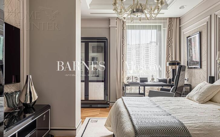 5-КОМН. КВАРТИРА С ОТДЕЛКОЙ 250 М² НА 6 ЭТАЖЕ