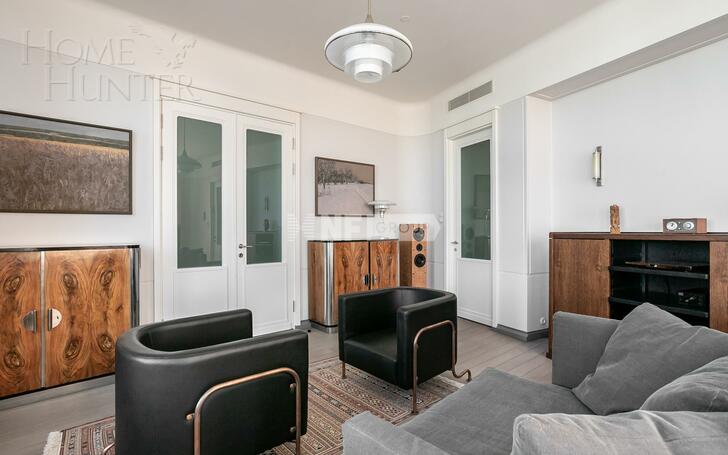 8-КОМН. КВАРТИРА С ОТДЕЛКОЙ 514.1 М² НА 8 ЭТАЖЕ