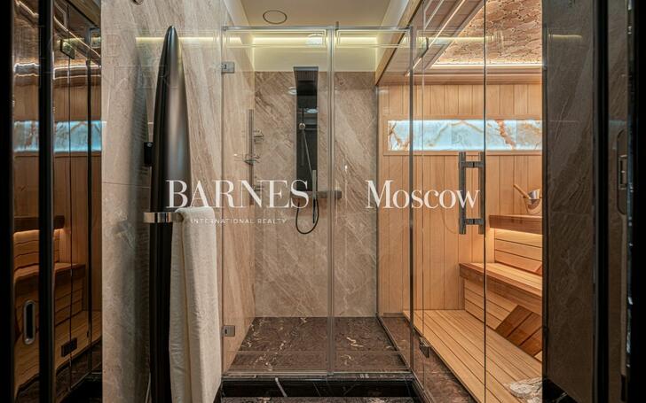 5-КОМН. КВАРТИРА С ОТДЕЛКОЙ 250 М² НА 6 ЭТАЖЕ