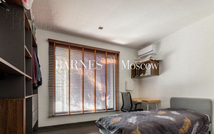 2-этажный коттедж 300 м² с отделкой