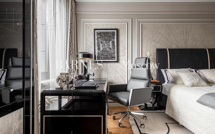 5-КОМН. КВАРТИРА С ОТДЕЛКОЙ 250 М² НА 6 ЭТАЖЕ