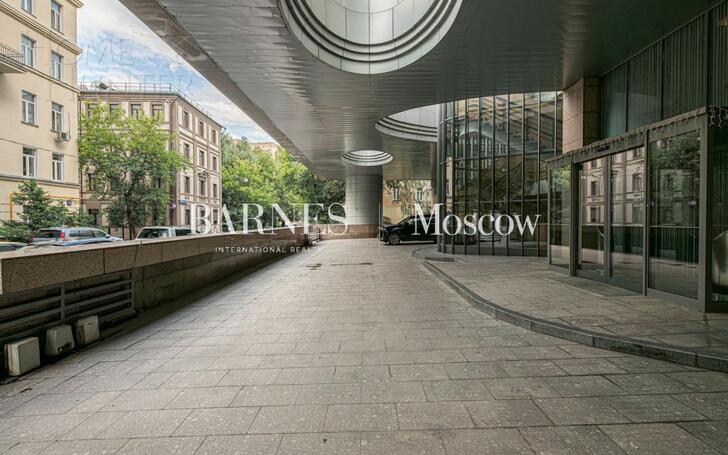5-КОМН. КВАРТИРА С ОТДЕЛКОЙ 250 М² НА 6 ЭТАЖЕ