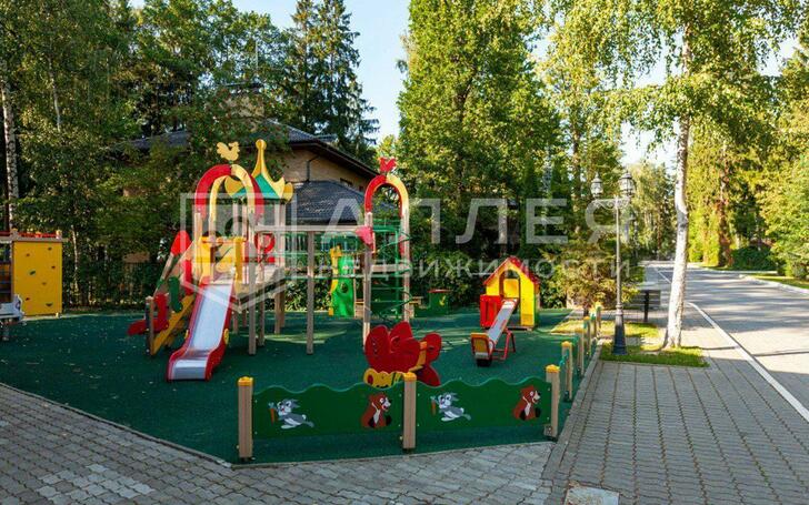 2-этажный коттедж 450 м² с отделкой