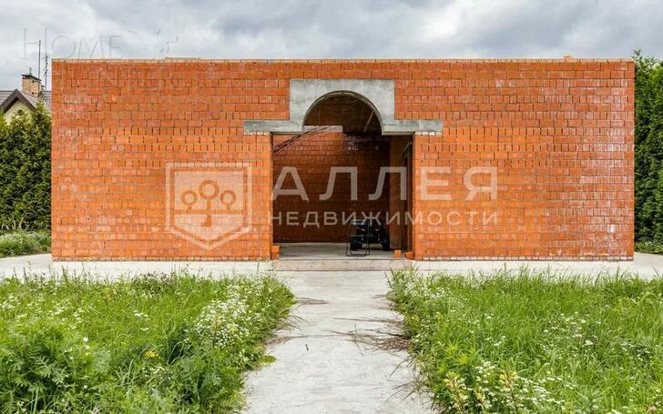 3-этажный коттедж 615 м² с отделкой