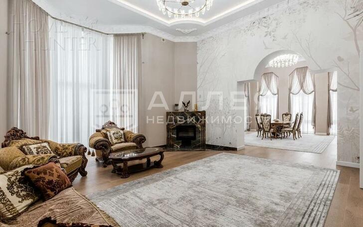 3-этажный коттедж 615 м² с отделкой