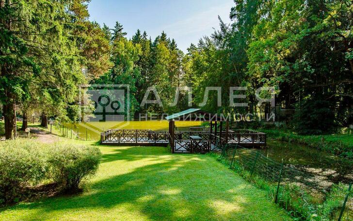 2-этажный коттедж 450 м² с отделкой