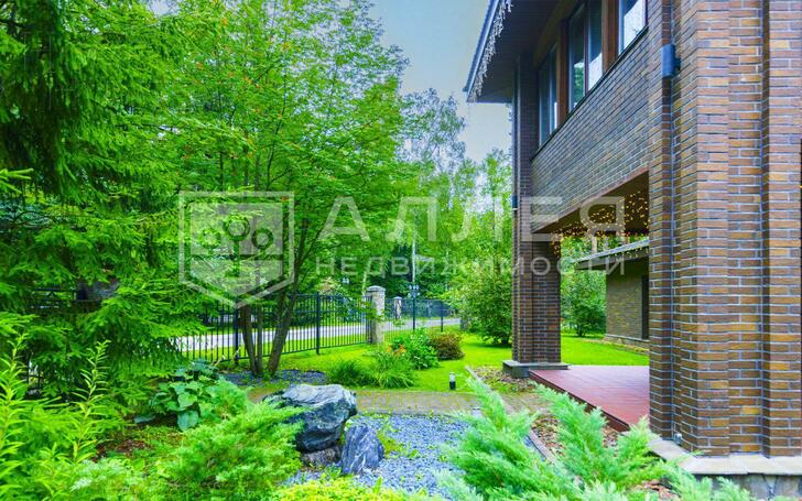 2-этажный коттедж 450 м² с отделкой