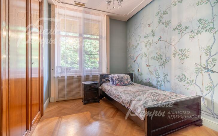 2-этажный коттедж 835 м² с отделкой
