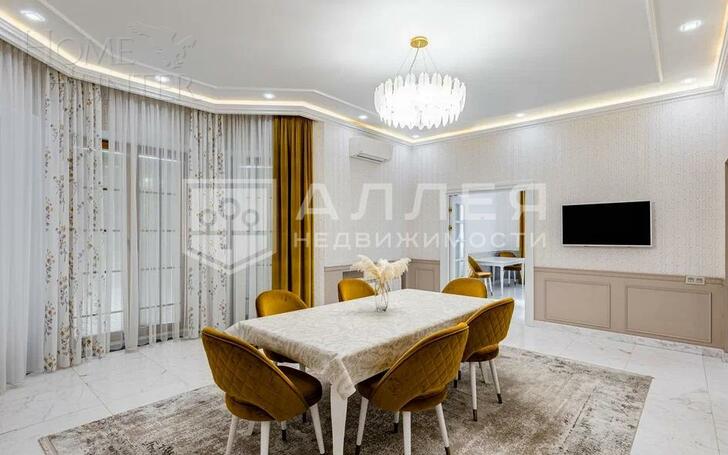 3-этажный коттедж 615 м² с отделкой