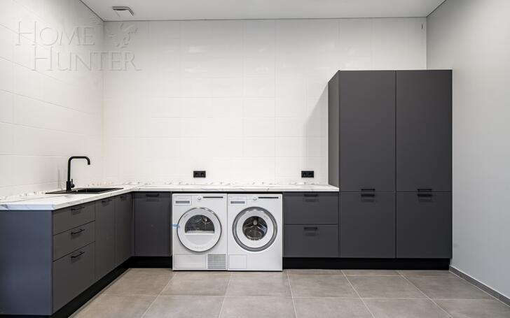 2-этажный коттедж 440 м² с отделкой