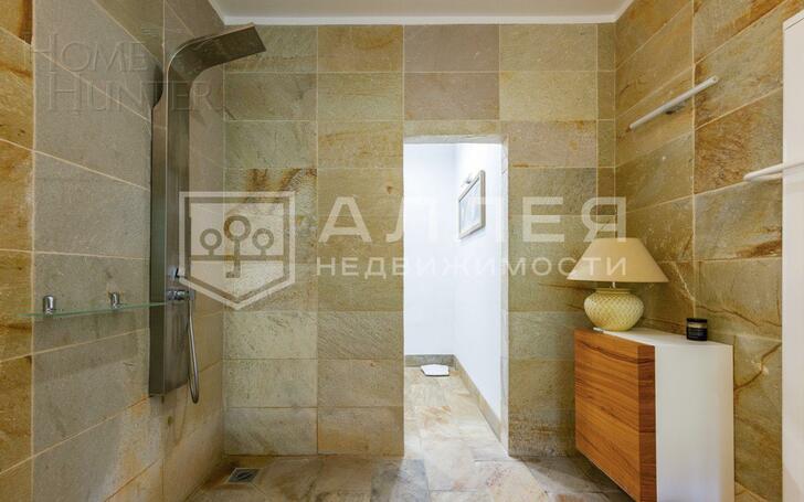 2-этажный коттедж 450 м² с отделкой