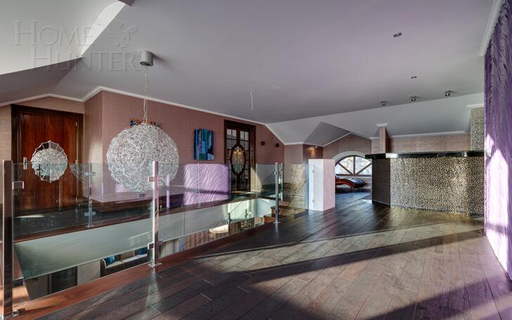 2-этажный коттедж 1 200 м² с отделкой