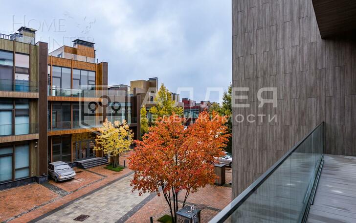 3-этажный таунхаус 240 м² с отделкой