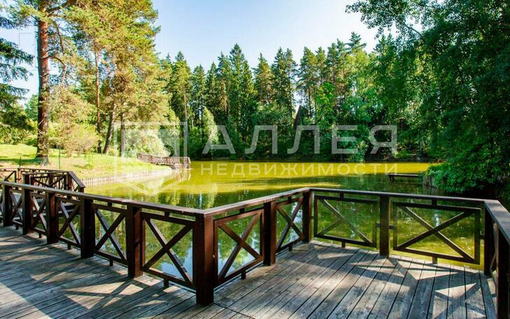 2-этажный коттедж 450 м² с отделкой