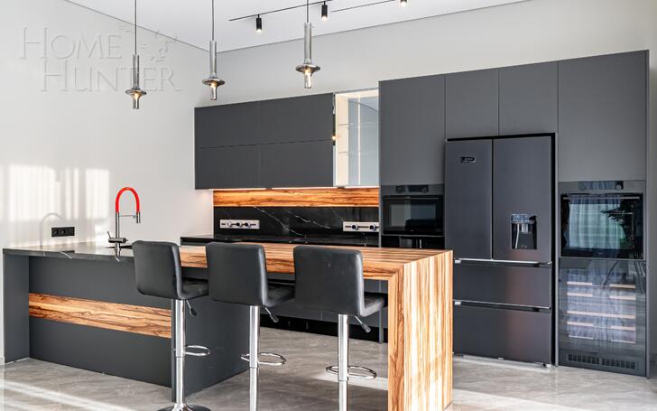 2-этажный коттедж 440 м² с отделкой
