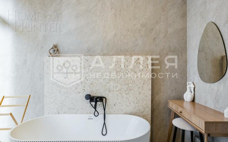 3-этажный таунхаус 240 м² с отделкой